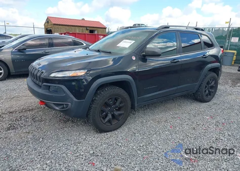 2015 Jeep Cherokee Trailhawk из США, поврежденный, VIN 1C4PJMBS5FW570213